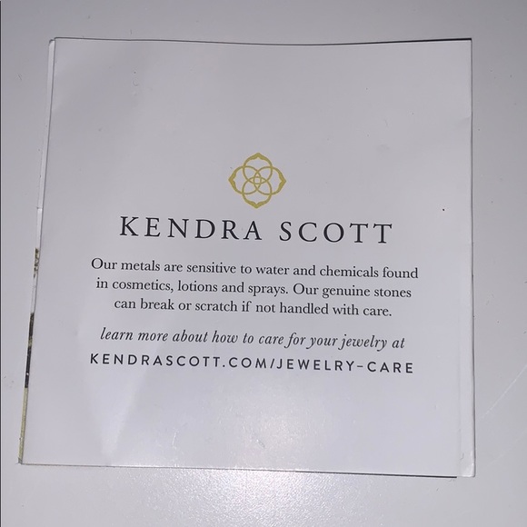 Kendra Scott Earrings - Picture 3 of 4